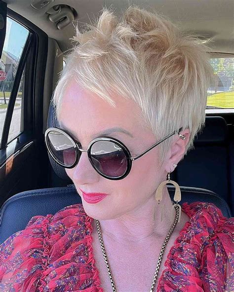 44 Types of Choppy Pixie Cuts Women Are Asking for This Year