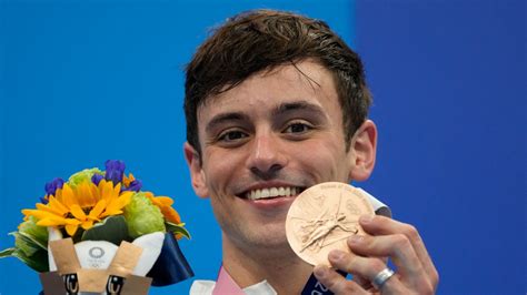 Tokyo 2020 Olympics Tom Daley Wins Bronze Medal In 10m Individual Platform Olympics News