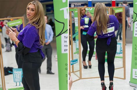 Lauren Goodger Takes Time Out From Phone Free Friday Charity To Snap