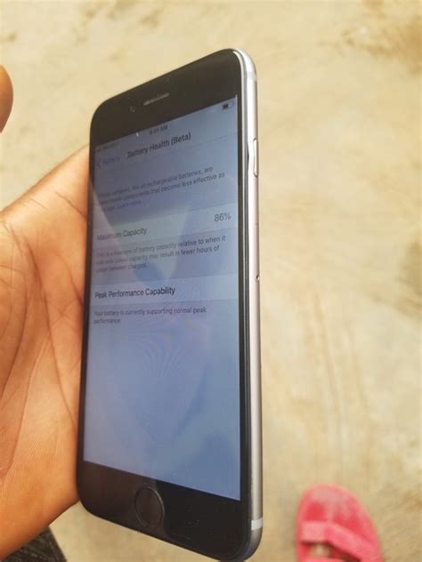 Factory Unlock Iphone 6 With 64gb For 27k Soldsold