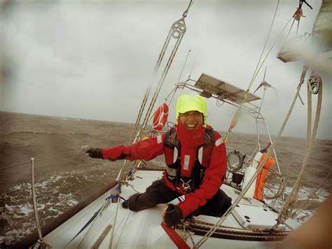 Video Near Gale Sailing Sailing Simplicity And The Pursuit Of
