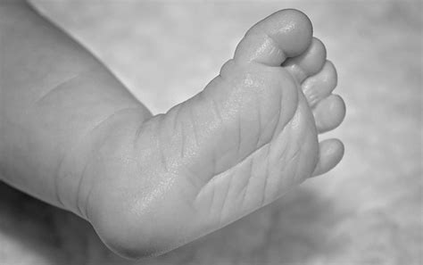 Free Picture Foot Baby Newborn Skin Blanket Child Innocence Skin