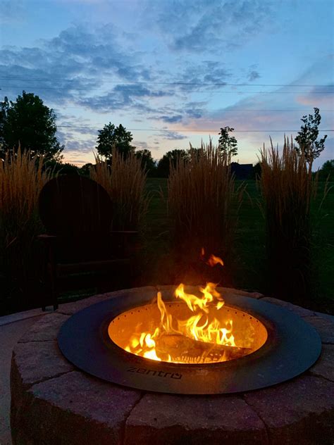 A fireless pit is much more like an improved traditional pit. Diy Smokeless Fire Pit Insert : Amazon Com Titan Great Outdoors 46 Diameter Steel Fire Pit Liner ...