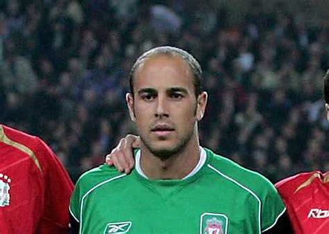 reina signs new liverpool contract