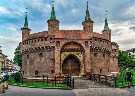 Top 10 Historical Sites In Krakow Beauty Of Poland