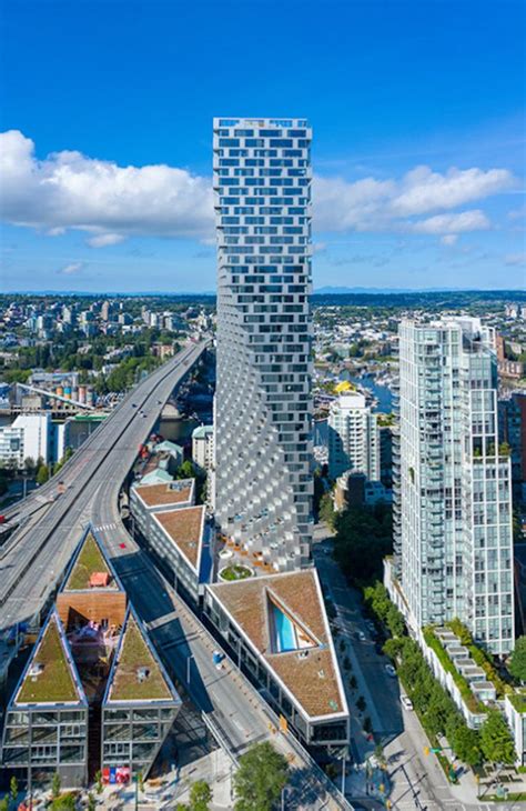 New Landmark Towers In Downtown Vancouver Win International Design