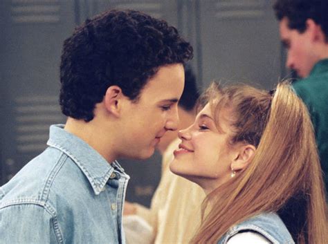 90s Tv Relationships Vs Real Relationships Is A Hilarious Look At Our