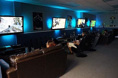 Gamers Paradise Game Cafe Video Game Rooms Gaming Lounge