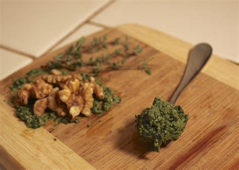 Kale And Walnut Pesto — A Purified Life
