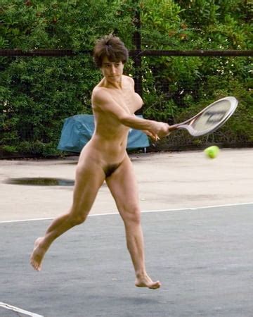 Ivana Tasty Czech GILF Plays Nude Badminton 32 Immagini XHamster Com