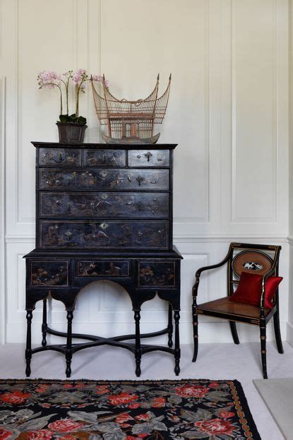 Decorating With Antiques 12 Design Tips Plus Buying Advice