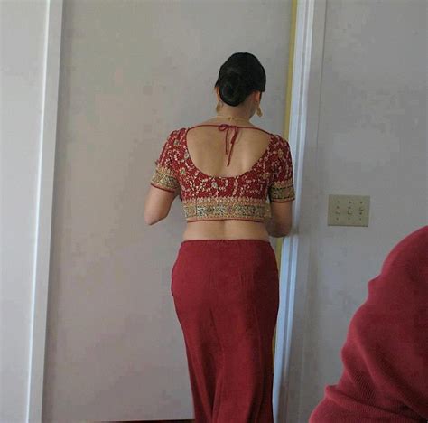 Hot Desi Aunties Half Dress Photos ~ South Indian
