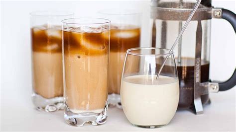 Iced Vanilla Thai Coffee Video Recipe Thai Coffee Gourmet Coffee