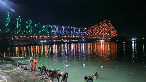 Howrah Bridge Often Called The ‘gateway Of Kolkata Howrah Bridge Is