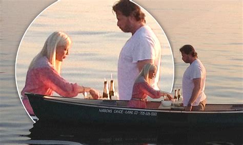Dean McDermott Treats Wife Tori Spelling To Sunset Dinner Aboard A Canoe In The Middle Of A Lake