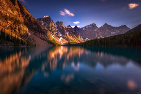 Moraine Lake Sunset This Was My First Visit To Moraine Lake I Cannot