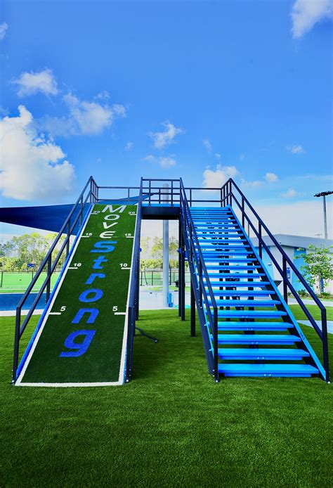 Movestrong Functional Training Staircase U Model Debut Commercial Gym