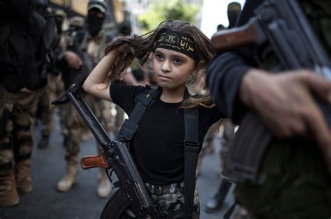 palestinian girl — the female soldier