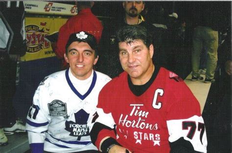 Nhl Hall Of Famer Ray Bourque In Moncton Celebrities Moncton Ray