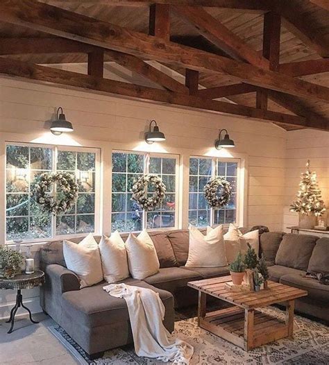 Filter by size and many features. 50 Cozy Rustic Farmhouse Winter Decor Ideas - nancey news ...
