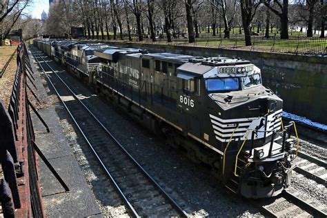Norfolk Southern Railroad Looks To Add Conductors In Elkhart 953 Mnc