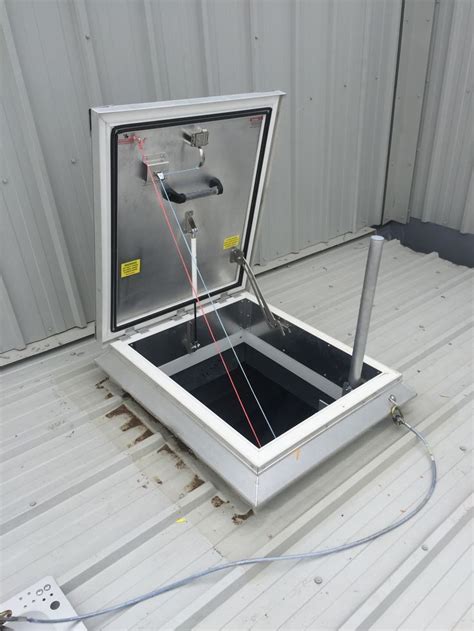 Pin En Roof Access Hatches