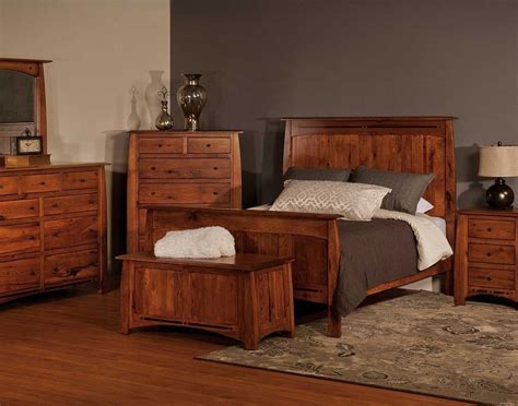 To achieve that you should avoid starter's mistakes by keeping the following in mind. Boulder Creek Amish Bedroom Set - Amish Direct Furniture