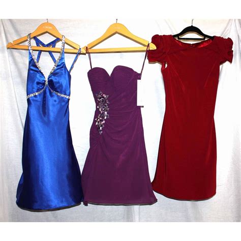 Description Changelot 3 Dresses 1 Faviana Couture Blue Dress