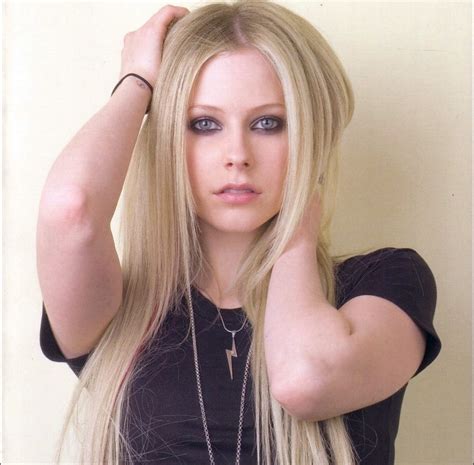 Wallpaper Face Model Long Hair Photography Black Hair Avril Lavigne Mouth Nose
