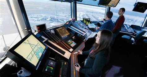 Air Traffic Controllers Still Working Shifts That Cause Fatigue