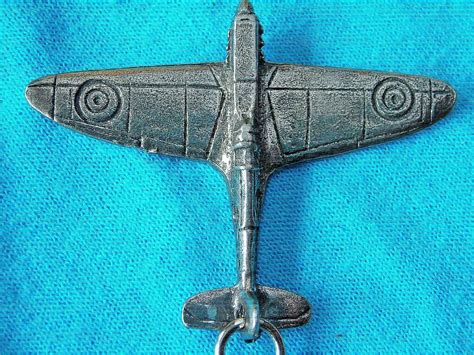 Vintage Raf Ww2 Spitfire Airplane Fighter Key Ring And 2 Spitfire Lapel