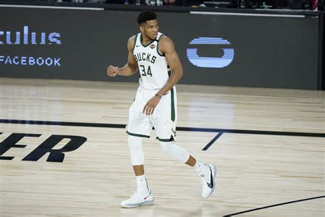 Miami Heat vs. Milwaukee Bucks Game 1 FREE LIVE STREAM (8 ...