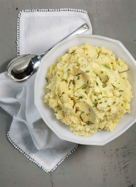 Thanksgiving recipe: Herbed Mashed Potatoes by Tobias Dorzon