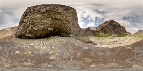 360° View Of Mouth Of Kirkjan Basalt Cave Alamy