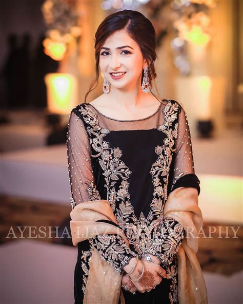 Pakistani Wedding Dress For Girls 2020