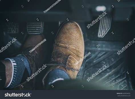 Man Foot Press Break Pedal Car Stock Photo 669554032 Shutterstock