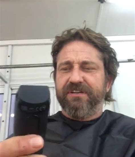 watch gerard butler lose his beard as he gets a clean shave after a year daily record