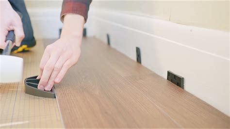 How To Install Click Luxury Vinyl Plank Flooring Floor Roma