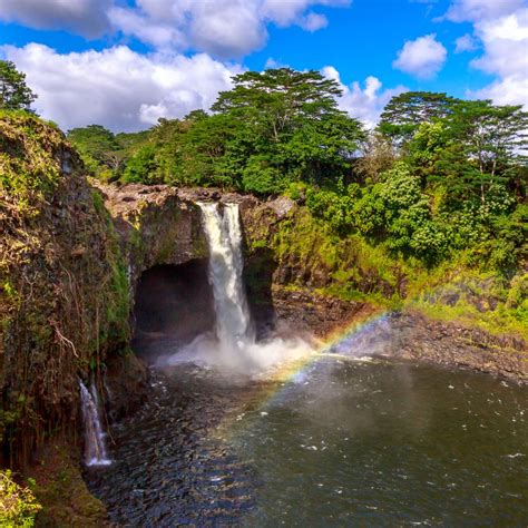 Rainbow Falls Big Island Hawaii ⋆ Hawaii Volcano Expeditions