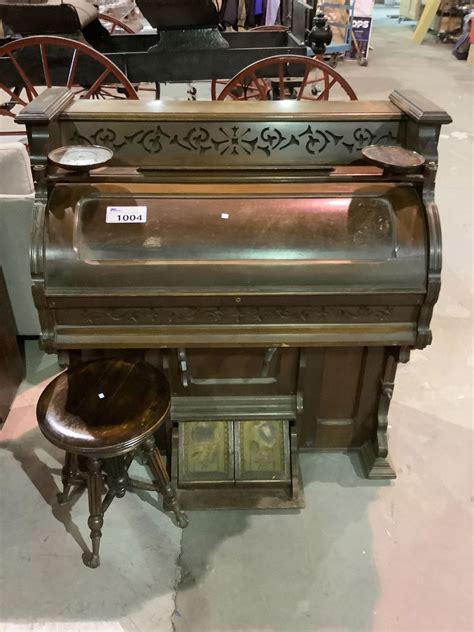 Antique Thomas Organ Co Woodstork Ont Organ And Stool Able Auctions