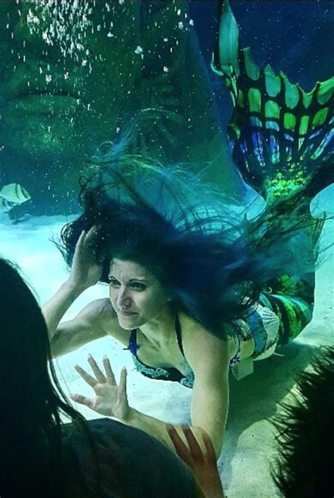 Real Life Mermaid Who Can Hold Her Breath For Four Minutes And