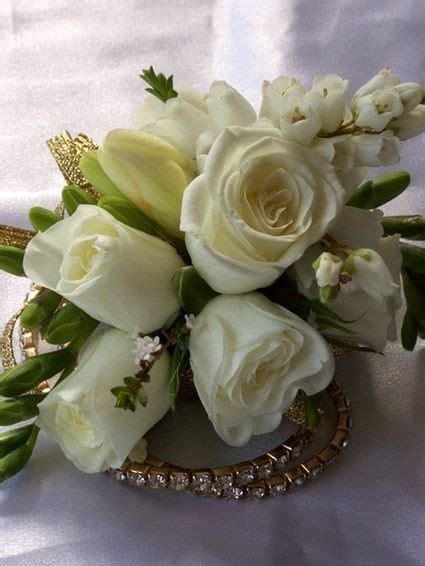 Buy flowers online send flowers in australia florist arranged free, flower delivery included. Corsage No. 14 | Flower delivery, Anniversary flowers ...