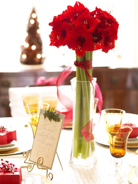 50 easy christmas centerpiece ideas midwest living