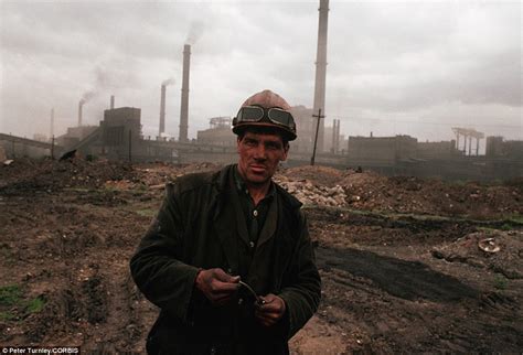 Last Pictures Of Life Behind The Iron Curtain Before The Collapse Of Ussr Daily Mail Online