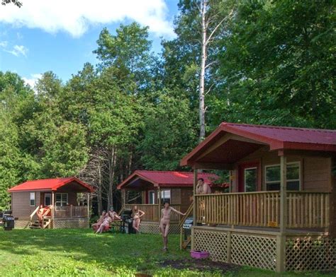 Bare Oaks Naturist Park Toronto Canada One Of The Top Naturist Campsites In North America