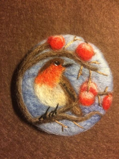 Ooak Needle Felted Robin Brooch By Felts By Ellie Ebay Felt Art