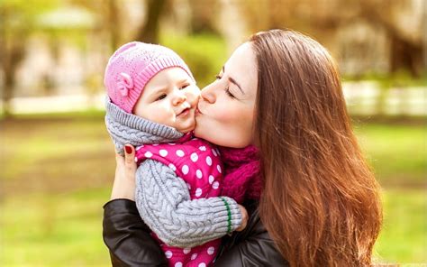 cute wallpapers for mom and daughter photos cantik