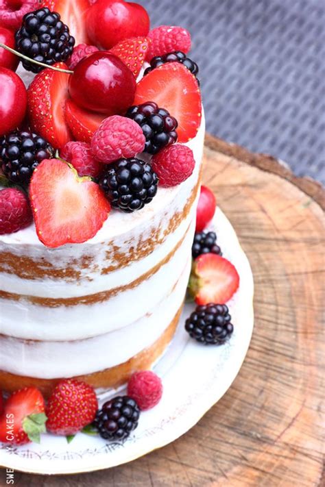 Recette Du Naked Cake Aux Fruits Rouges Cake Aux Fruits Fruit Cake Layer Cake Sweetly Cake