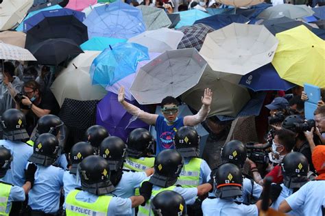 Hong Kong Protests Spread As Umbrella Revolution Takes Hold Nbc News