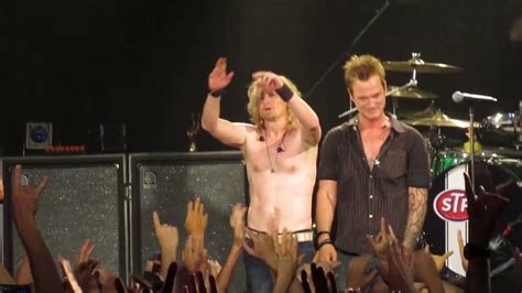 Sex Type Thing Stone Temple Pilots In Tokyo Youtube